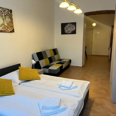 Ai Due Mondi Apartment Prague